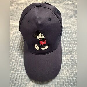 Walt Disney World adults Navy Blue Mickey Mouse Cap NWT
